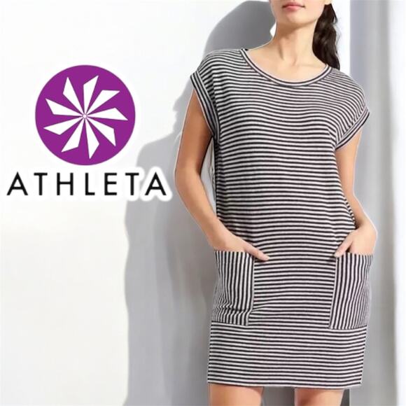 Athleta Ease Up Sweatshirt Dress Short Sleeve Striped Navy SzM Medium Athlesiure - Picture 1 of 9